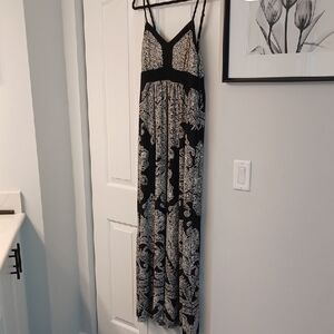 Apt. 9 Black and White Sleeveless Maxi Dress